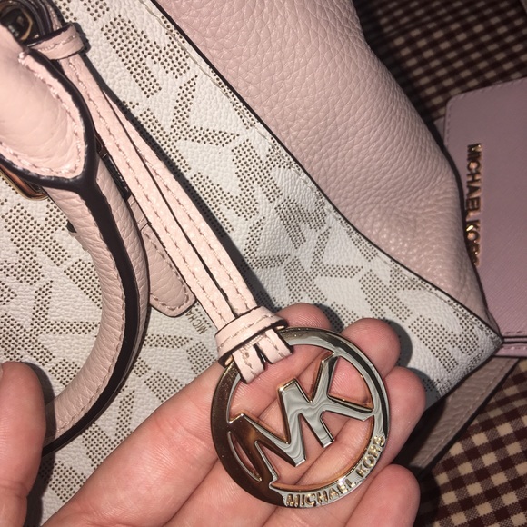 Michael Kors Ciara Monogram Crossbody Bag - Picture 8 of 8